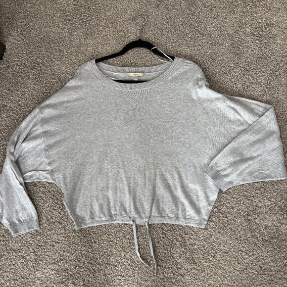 ESPRIT Sweater in Light Grey with Drop Bat Arms - Size Med but fits to Large - Picture 1 of 6
